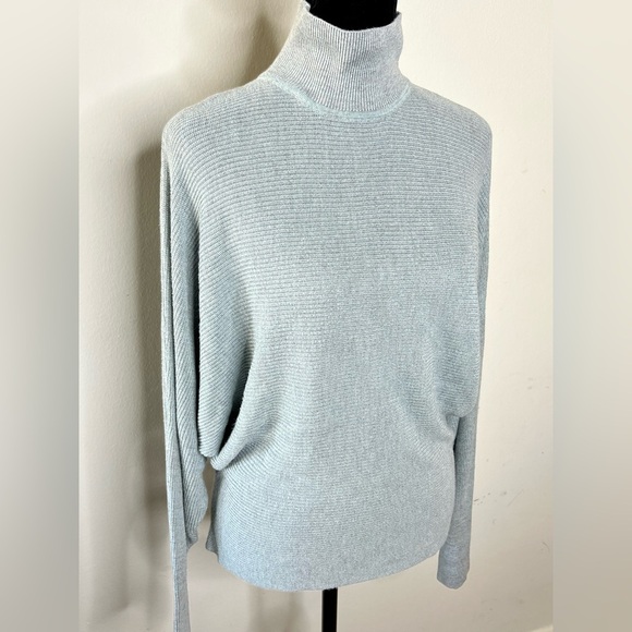 John + Jenn mock turtleneck gray blue knit sweater dolman long sleeve. XS EUC - Picture 1 of 9